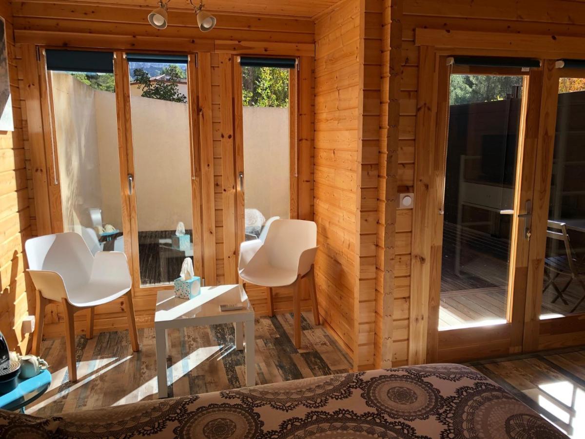Chalet De La Source Rognac Kültér fotó