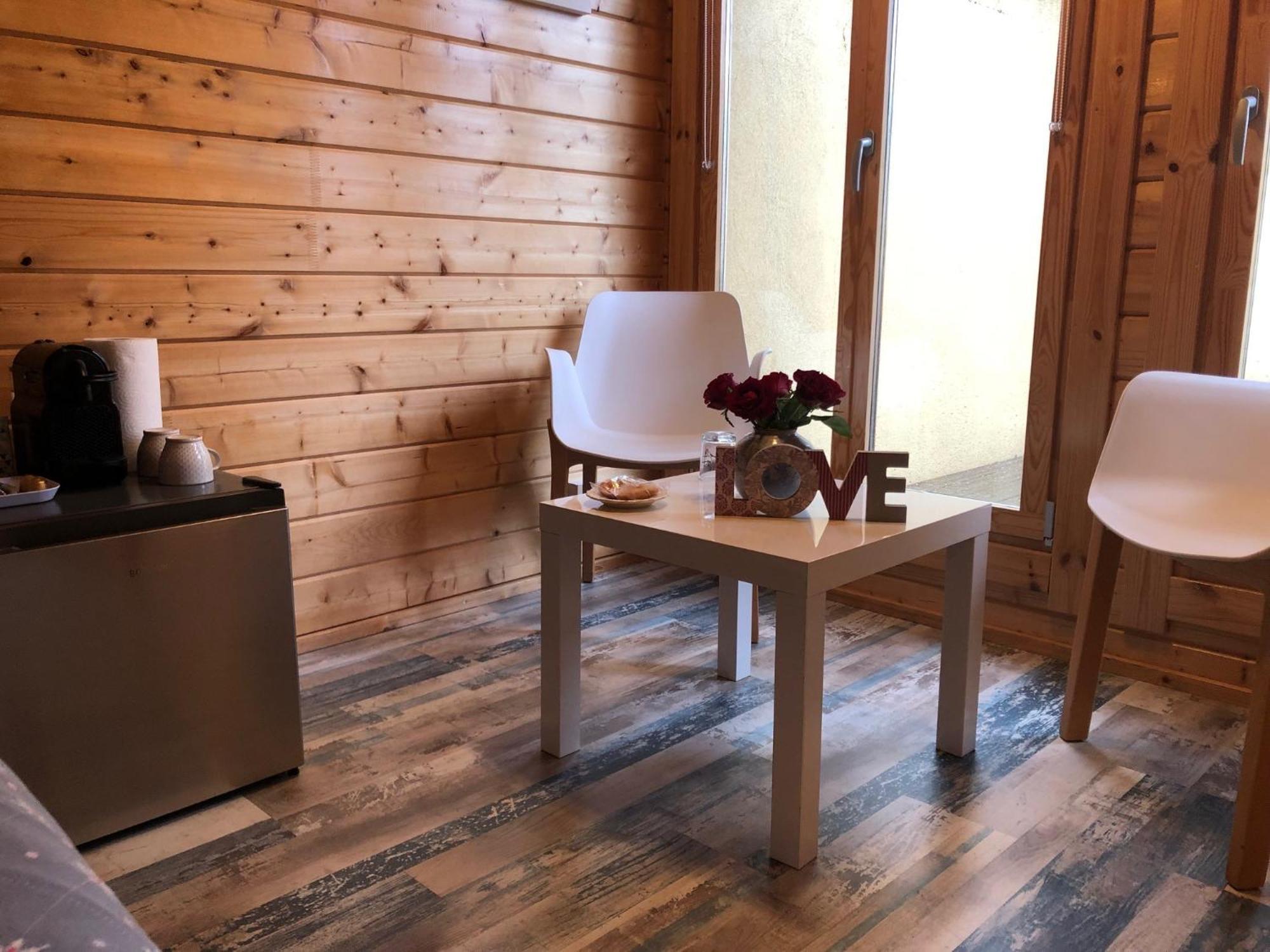 Chalet De La Source Rognac Kültér fotó